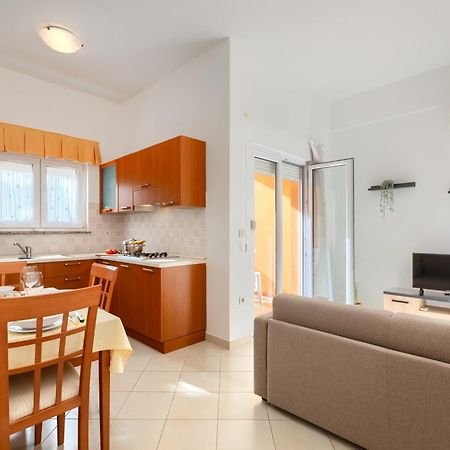 Apartments Sunset Vodnjan Luaran gambar